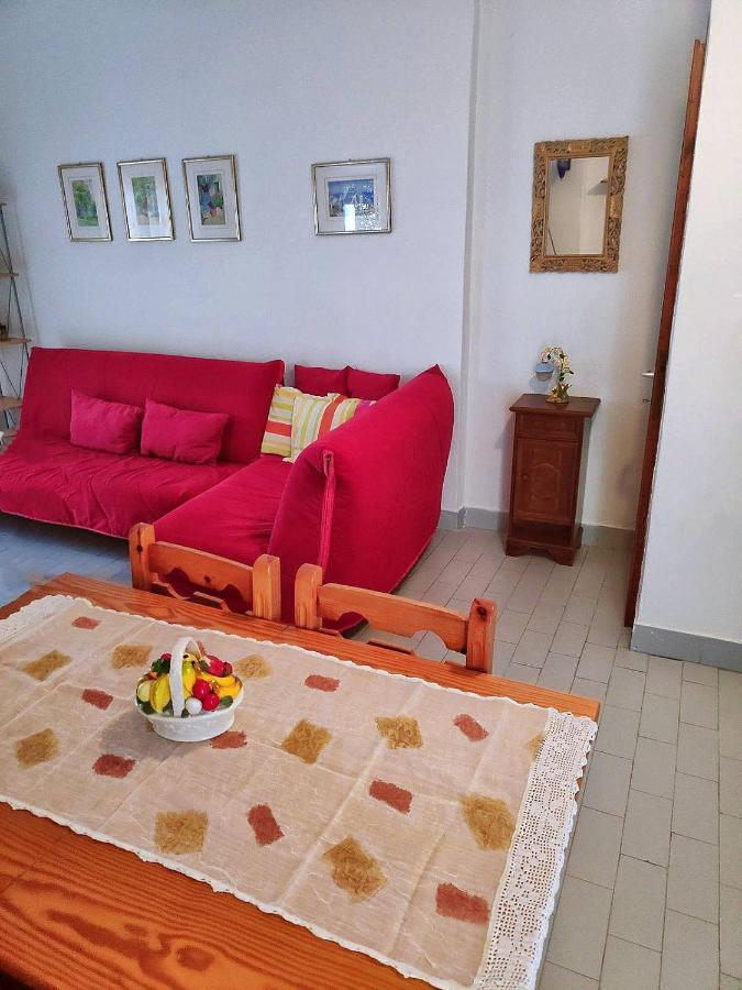 Nicole'S Residence Polychrono Luaran gambar